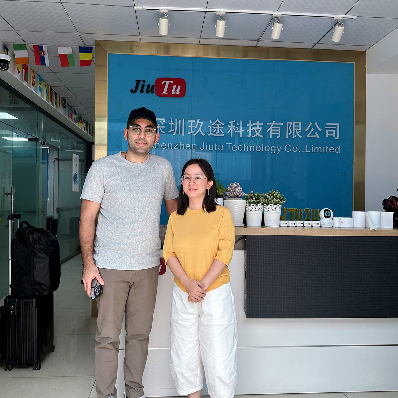 Customer visit (15)